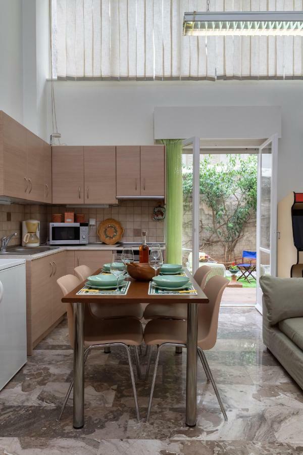 Acropolis Koukaki Loft Private Garden Apartman Athén Kültér fotó